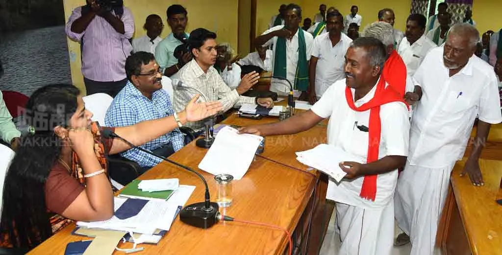 Peasant protest against the new district of Tenkasi