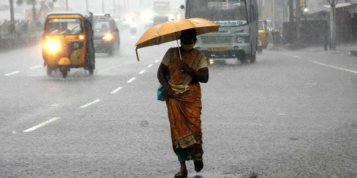  Chance of rain in 8 districts
