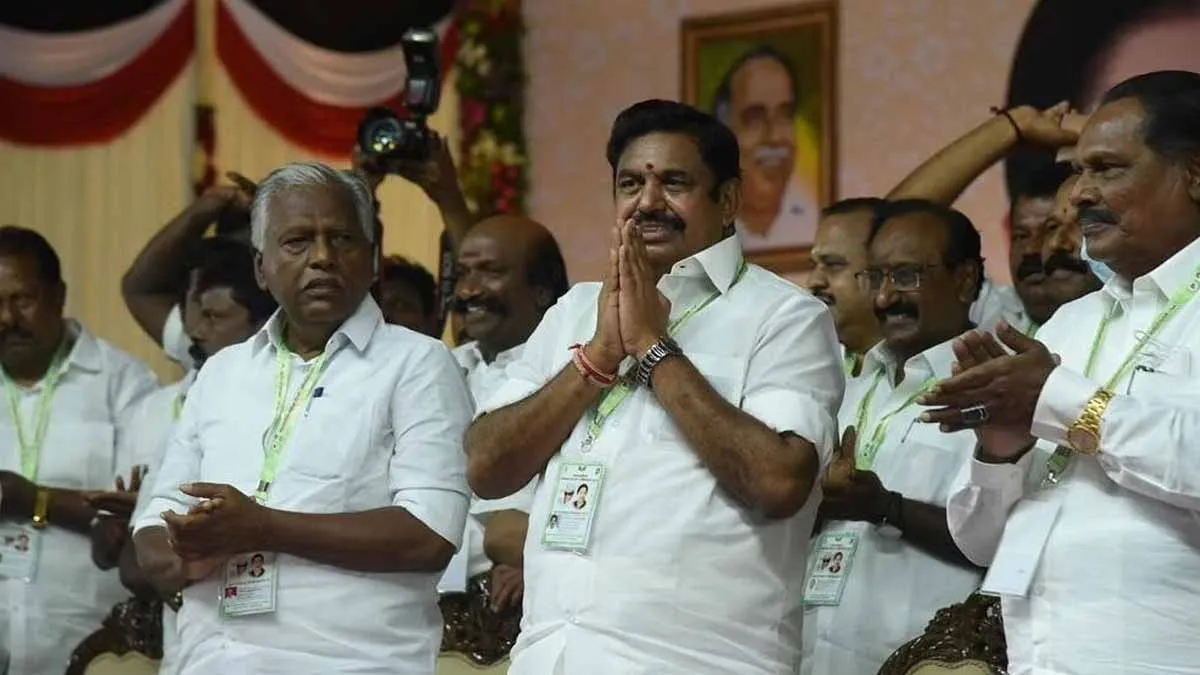  'Criticize only DMK and BJP'-Edapadi order?