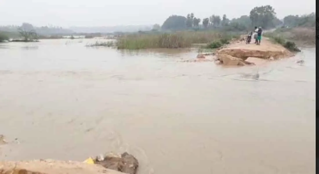  Temporary landfill connecting two districts, damaged by more than 40 villages!