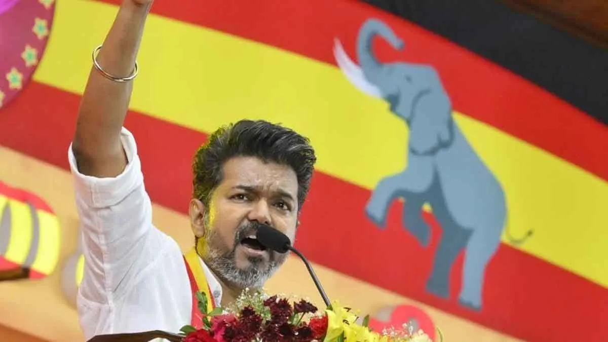 'Kamal, who spoke heroic dialogues, is in the same tent today' - TVK's response to Kamal Haasan