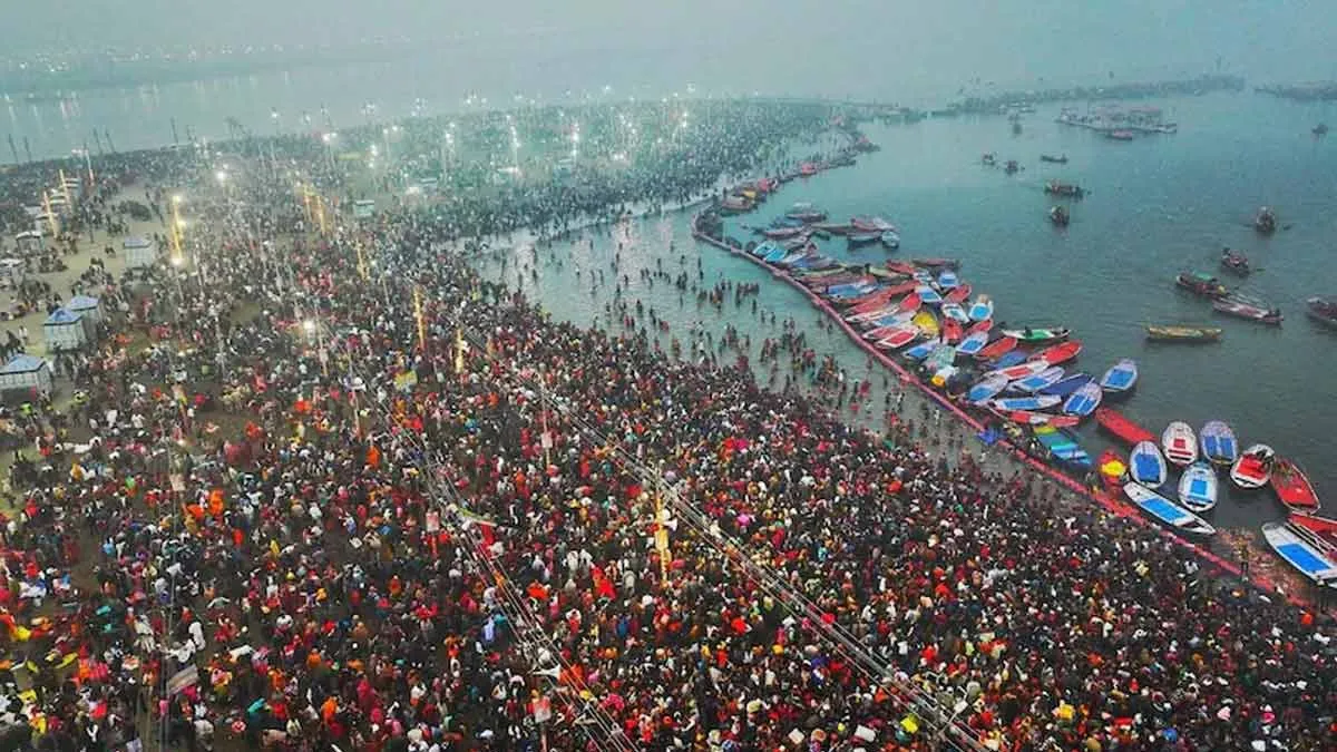 'Digital' swimming at Kumbh Mela - fee 1100 rupees included