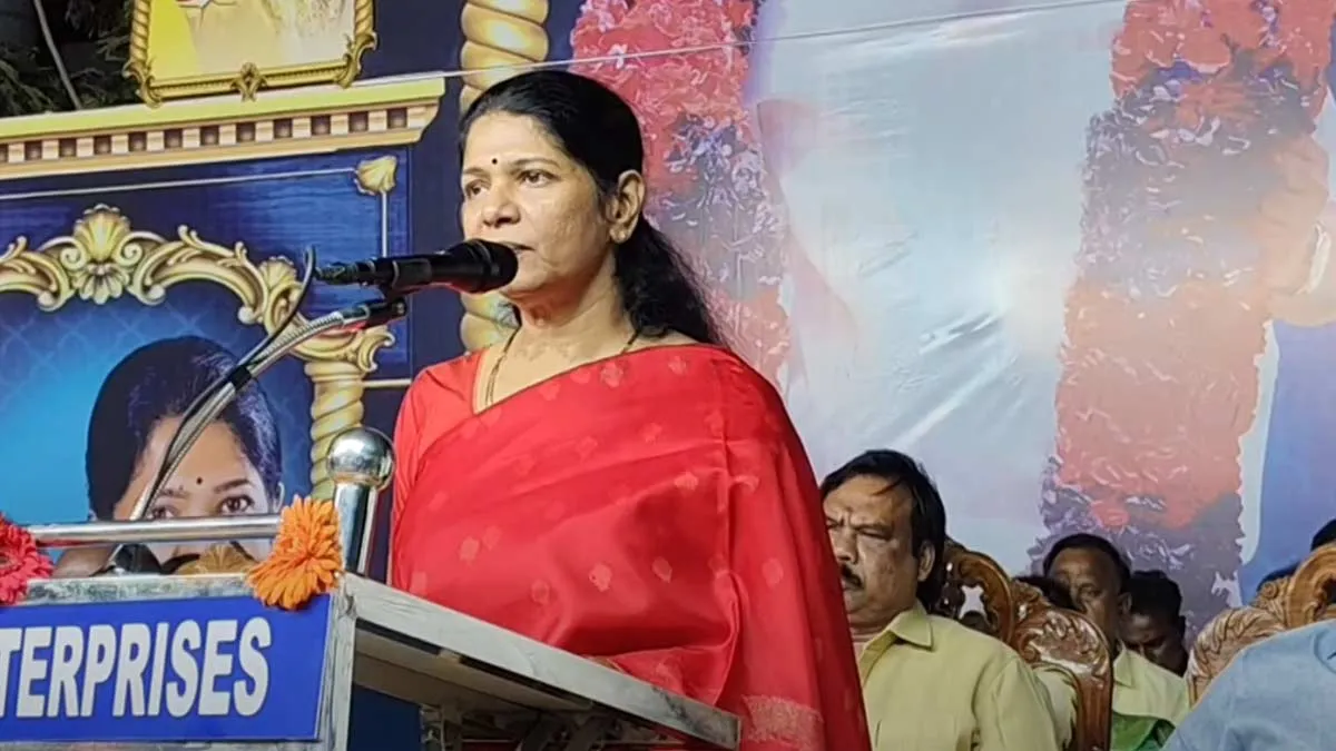 'Beyond languages...'-Kanimozhi in reply to Pawan Kalyan