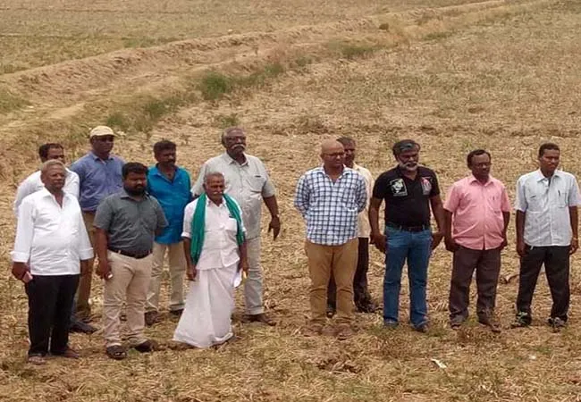 all over tamilnadu social workers visit karur kuliththalai kulam and elumalai family