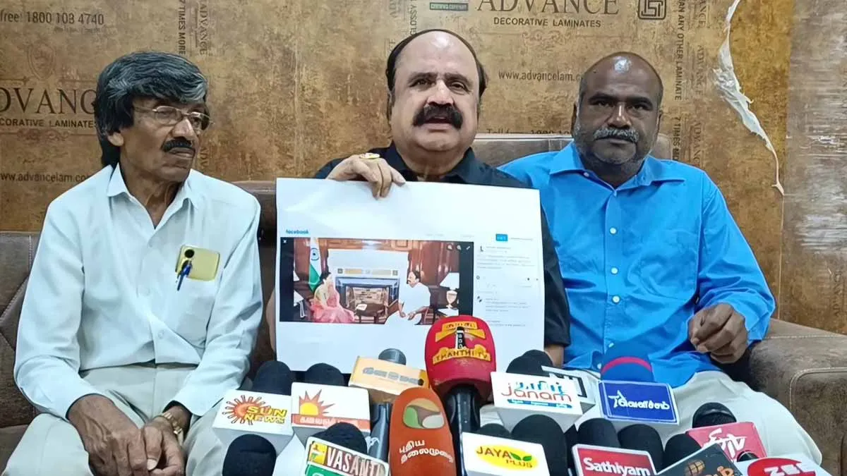 'Sengottaiyan never met Amit Shah; AIADMK is a pawn on the streets of Delhi' - Pugazhenthi Kattam