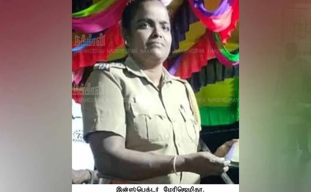 Inspector arrested for 'bribing to smell guava fruit'