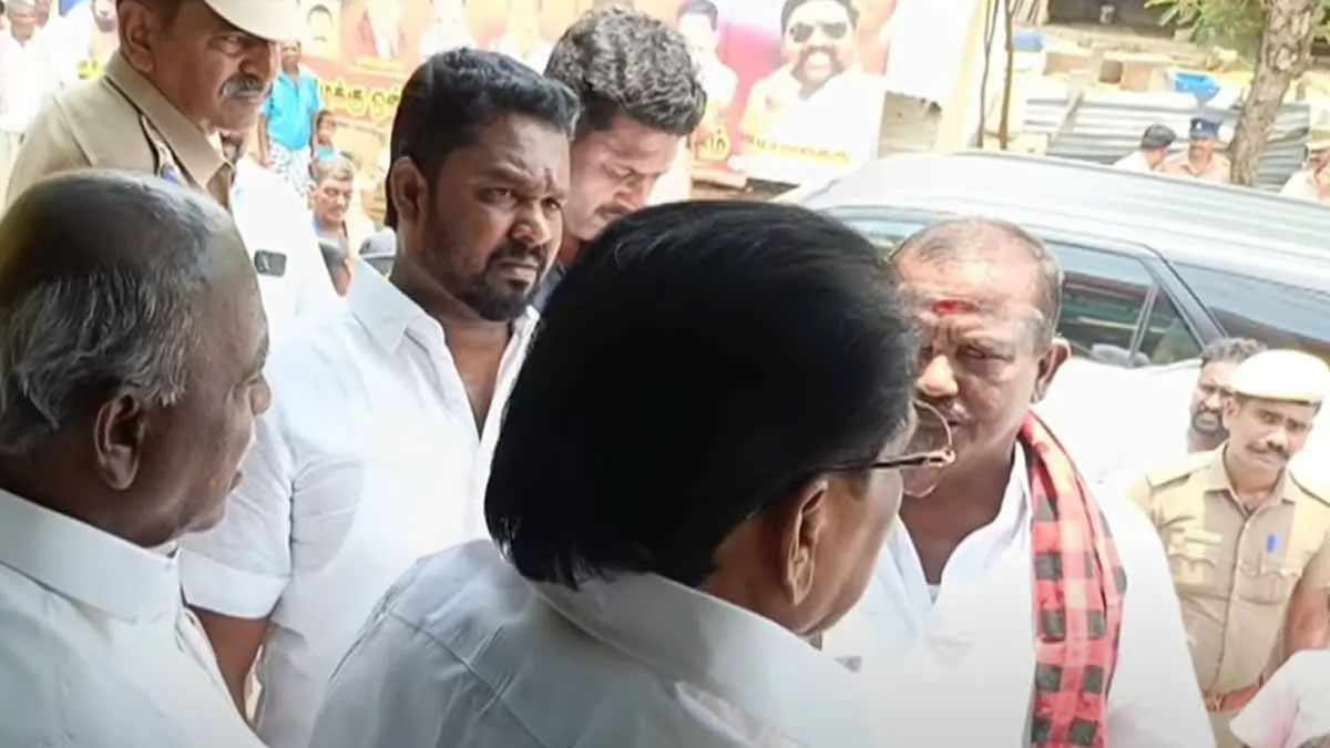  Anganwadi? Water tank? - Local administrators clash in front of the minister