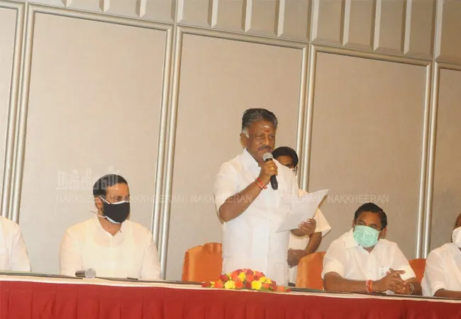 admk and pmk alliance conformed agreement signs at star hotel 