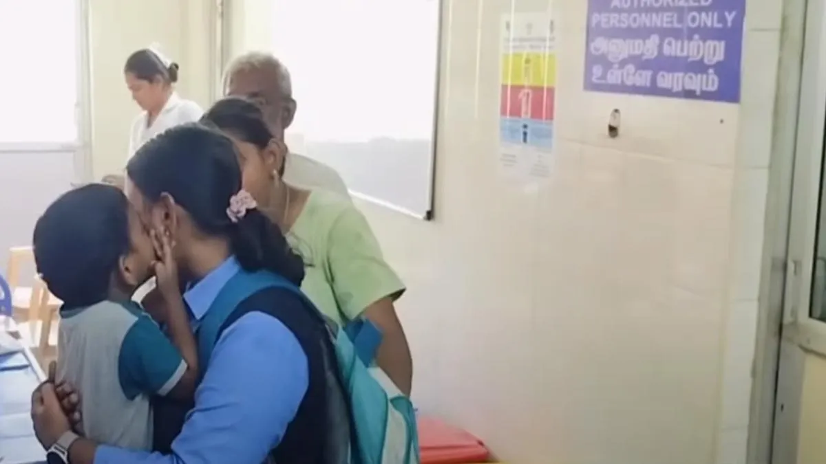 Missing 4-year-old boy finds mother, kisses galore