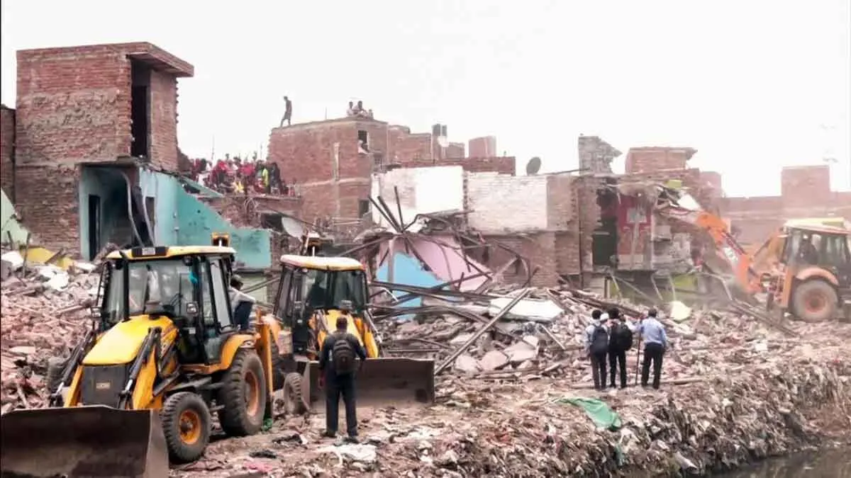 Demolition of flats; Tamil families in Delhi are suffering