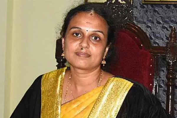 Resolution of no confidence against Kanchipuram Mayor