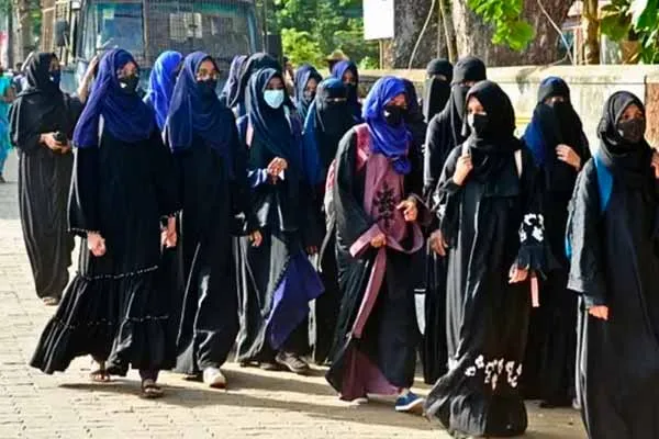 'Repeal the ban on wearing hijab'-Karnataka Chief Minister takes action