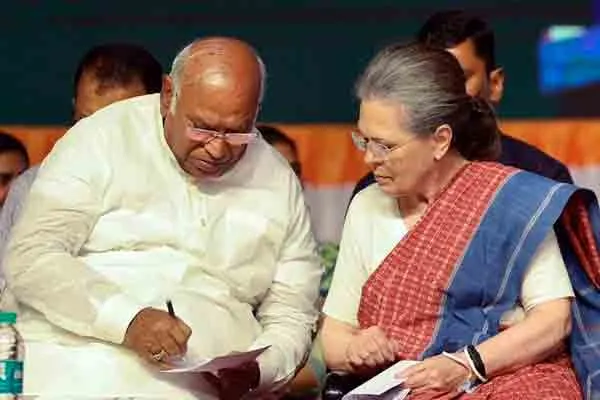 'Religion is a private matter' - Sonia, Kharge, rejects the invitation