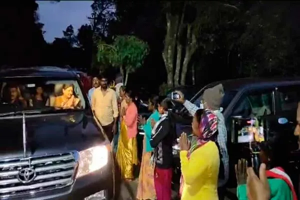 'Punishment sure'- Sasikala went to Koda Nadu after 7 years