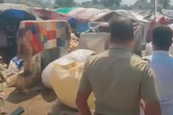  Attack on officials who went to inspect