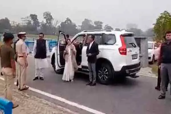 Mamata who was involved in an accident; Recovery with injury