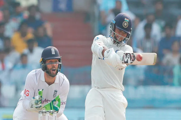 Twisted England; India gave a great start