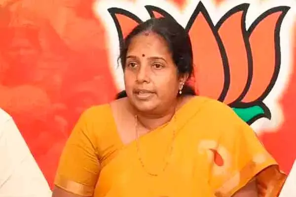  'You will be defeated by your own party members' - Vanathi Srinivasan speech
