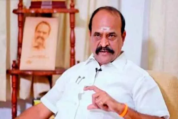 'We can't even build that dhoti anymore' - Kadambur Raju's speech