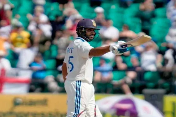 Rohit's uncanny century-scoring partnership; The Indian team is swinging in action!