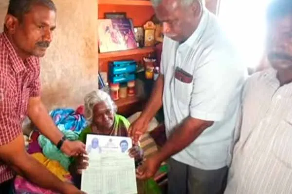 Padma Sri Chinnapillai's manai patta was searched for in an hour