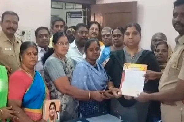 Police complaint against Khushbu