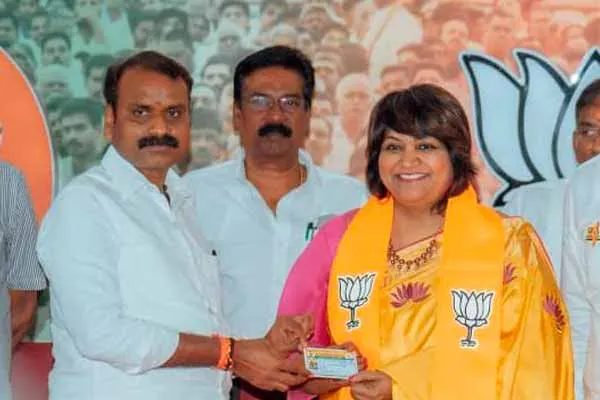  'I am resigning with great regret'-M.N.M
