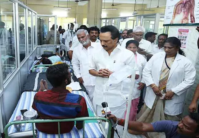 TAMILNADU DENGUE CHENNAI RAJEEVI GANDHI GOVT HOSPITAL VISIT DMK PRESIDENT MK STALIN 
