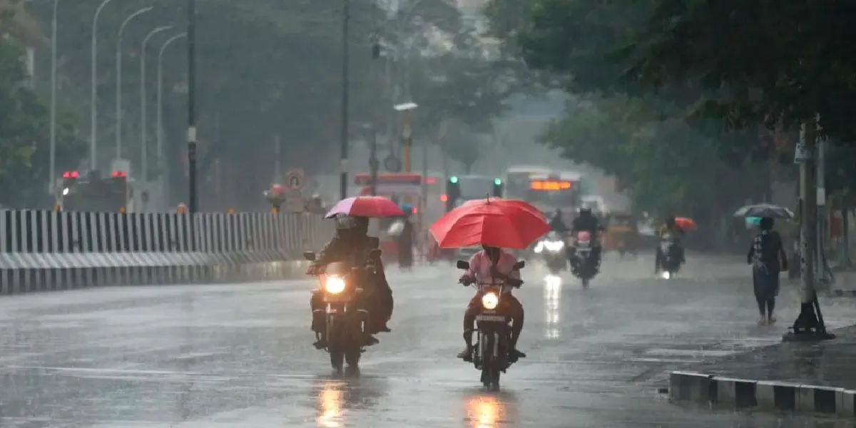  Rain in 6 districts in 3 hours