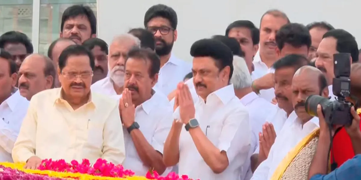 Artist kalaingar; A floral tribute to M.K.Stalin