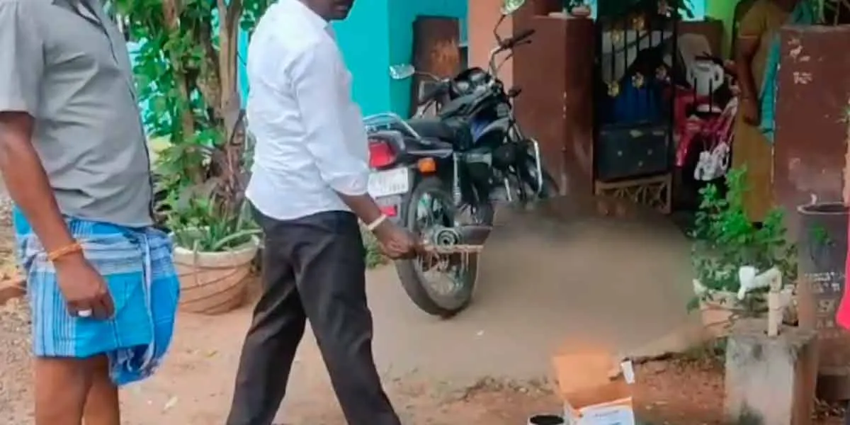 A piece of bone, meat waste in the municipal drinking water pipe; Shock in the study