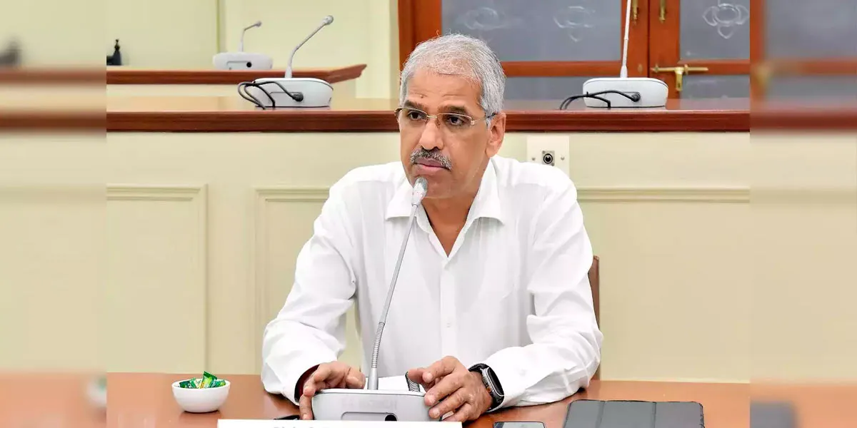 The case of counterfeiting liquor; Chief Secretary Advice
