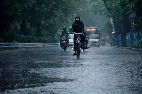 Rain alert for 10 districts