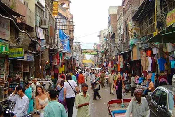  'Bharatiya Nyaya Sanhita' on Roadside Vendor - New Criminal Laws Come Into Force