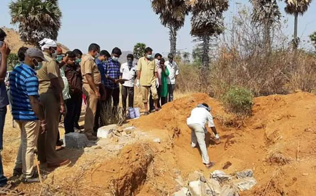 Young people who killed and buried the girl