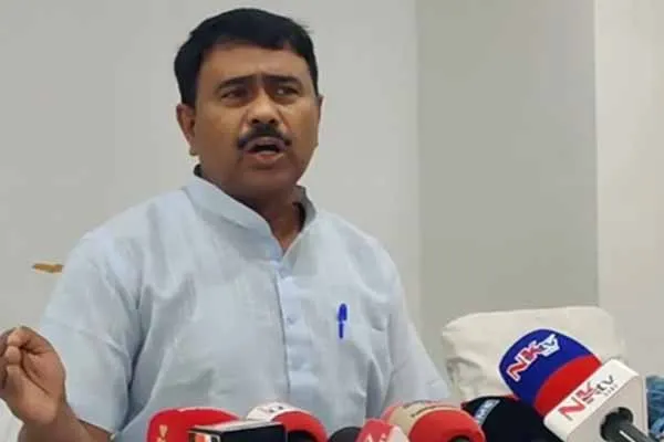 Congress MP resigns in assam