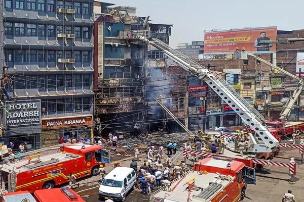 Incident happened 6 people for Terrible fire at hotel in patna
