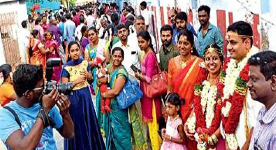 70 brides get married in one day at Devanatha Swamy Temple, 