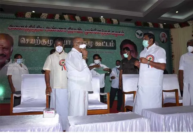 admk meeting chennai eps and ops tn assembly election 
