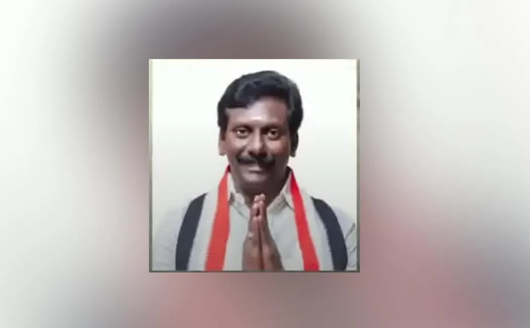 The police arrested the district secretary of ADMK!