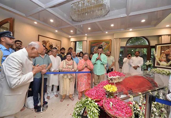 former union minister  For the body of Arun Jaitley  Political party leaders pay tribute