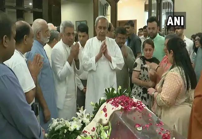 former union minister  For the body of Arun Jaitley  Political party leaders pay tribute