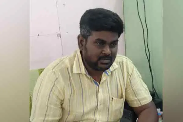 trichy tennur tneb office assistant engineer rajesh bribe incident 