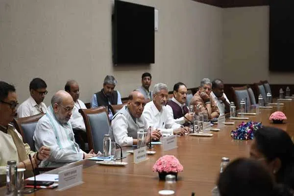 Central Minister Jaishankar presents the important report 