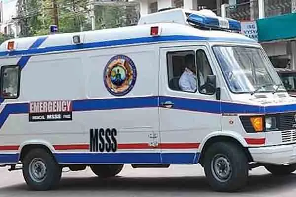 Negligence of the doctor during surgery for woman at bihar