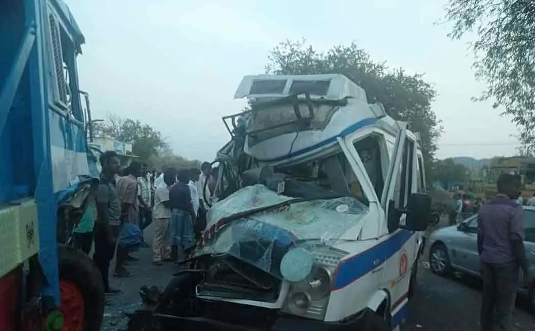 ambulance 