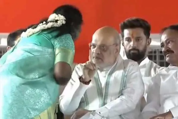 ayanidhi Maran condemns for Amit Shah condemned Tamilization?