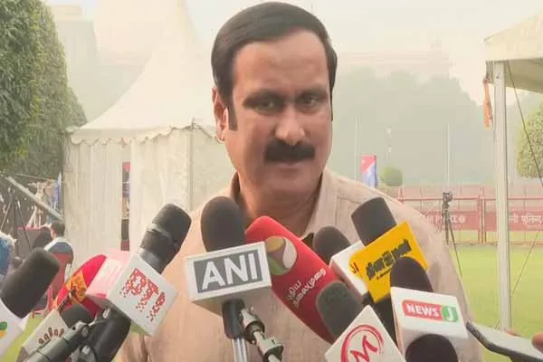 cm should apologize Anbumani Ramadoss