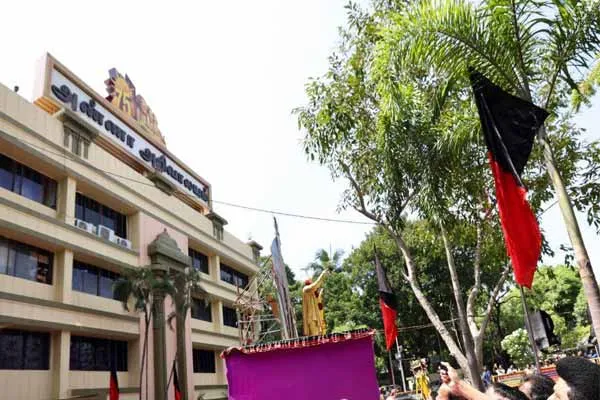 CM MK Stalin says BJP govt is sucking up labor and refusing to pay wages
