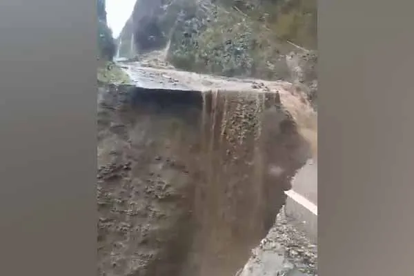 Sudden landslide in Arunachal Pradesh